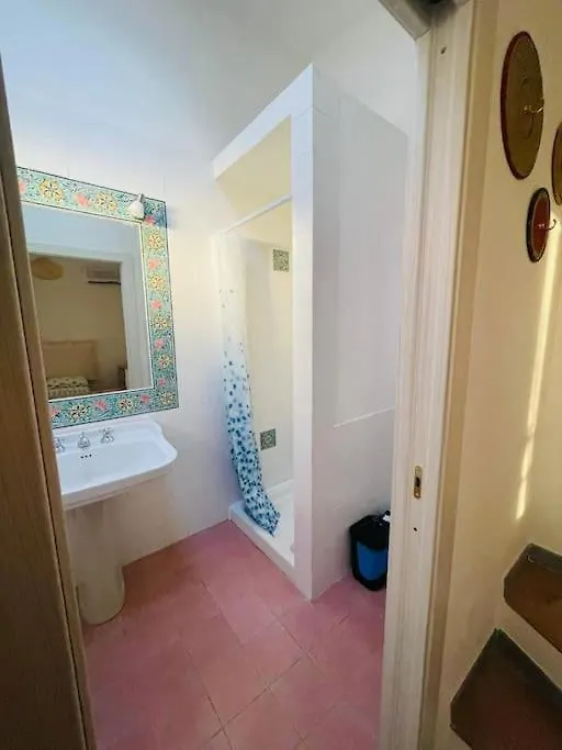 Villa Vista Mare A Bosa 마고마다스
