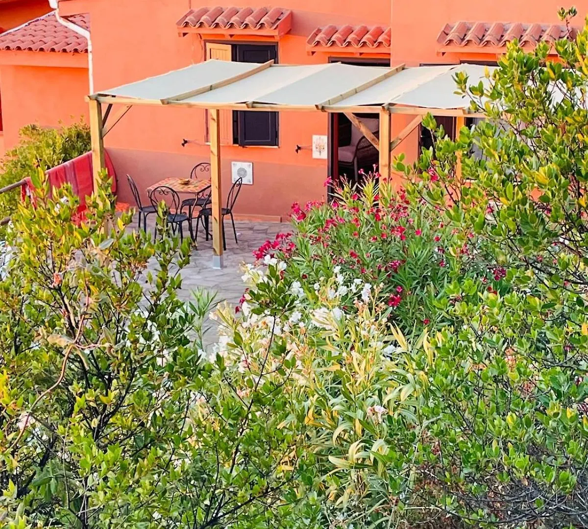 Villa Vista Mare A Bosa 마고마다스