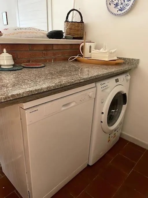 Villa Vista Mare A Bosa 마고마다스 0*,